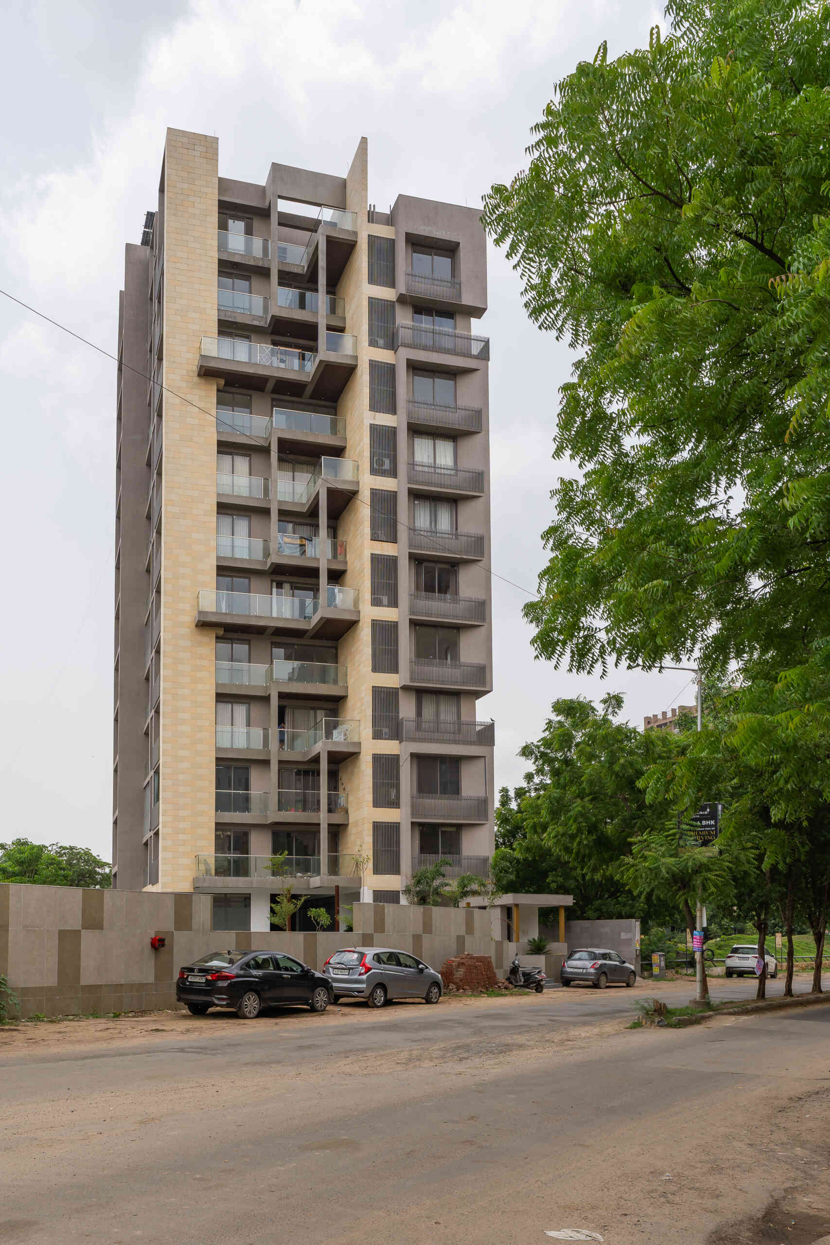 DLF Phase I Towers
